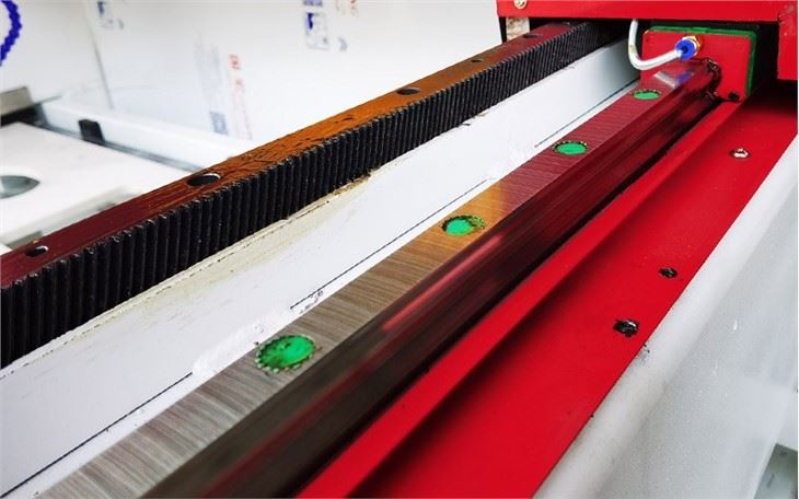 Countertop Cutting Machine